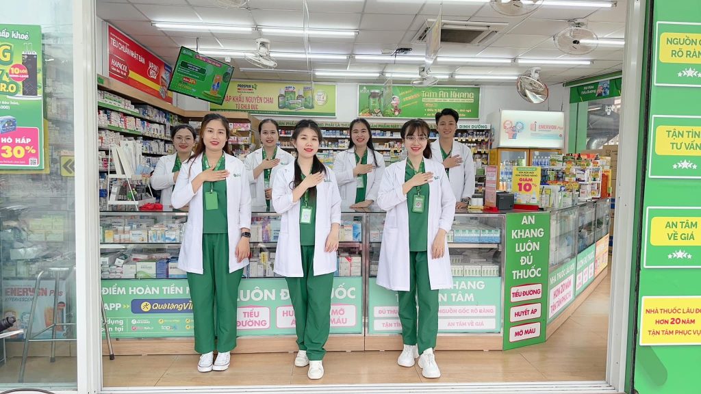 Đội ngũ dược sĩ tư vấn viên nhà thuốc An Khang